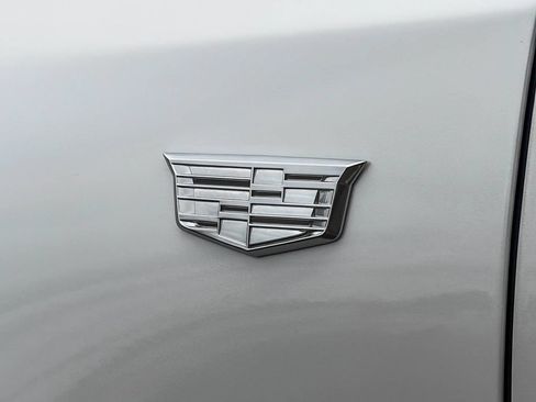 Used 2021 Cadillac XT4 Sport FWD image 7