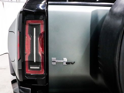 Used 2024 GMC Hummer EV 3X image 49