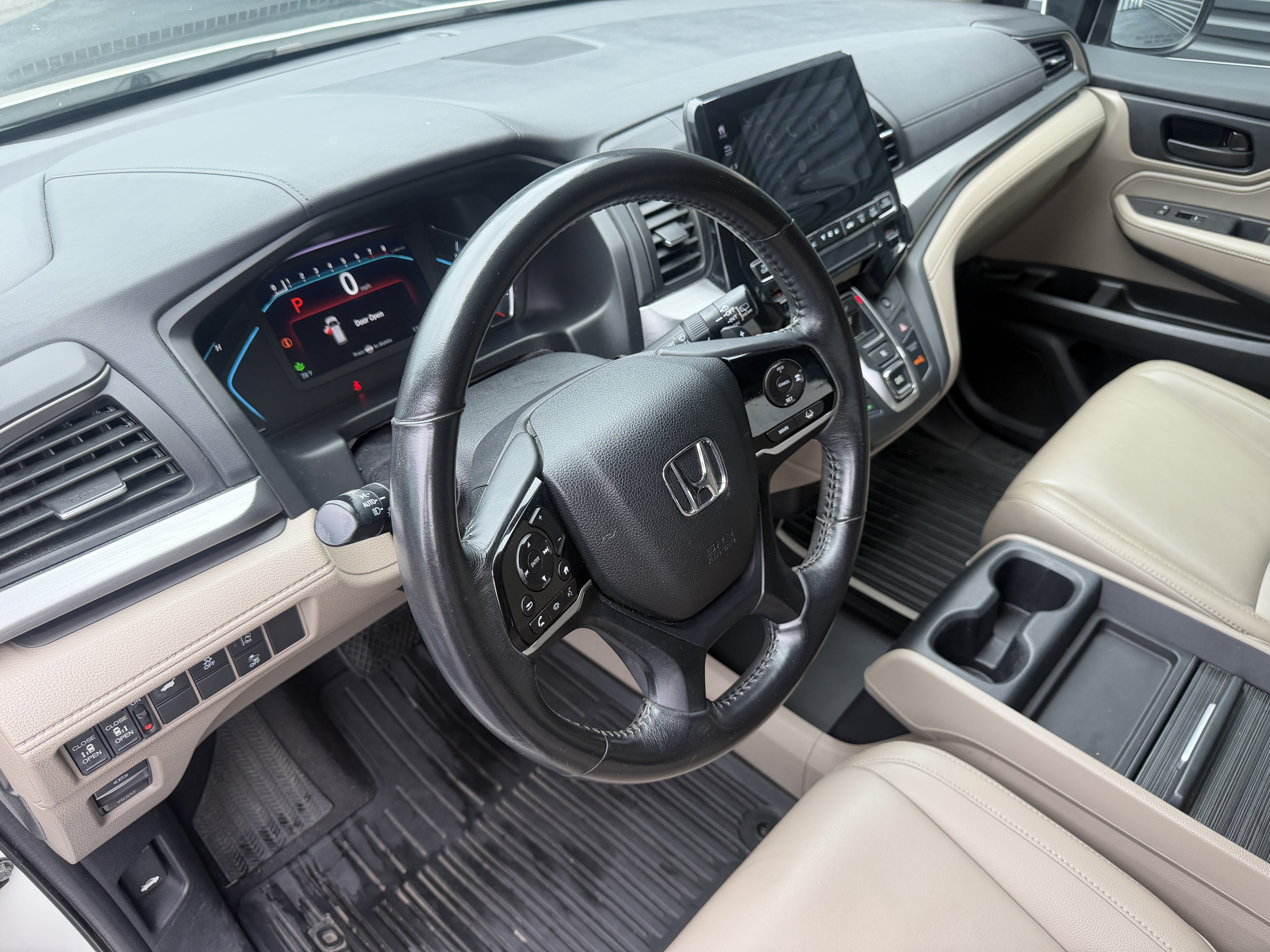 Used 2018 Honda Odyssey EX-L image 4
