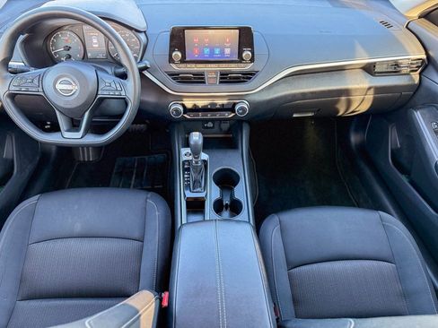 Used 2024 Nissan Altima 2.5 S image 17