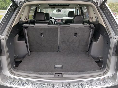 Used 2019 Volkswagen Atlas SEL AWD/4WD image 16