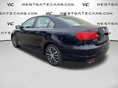 Used 2012 Volkswagen Jetta SEL FWD image 21
