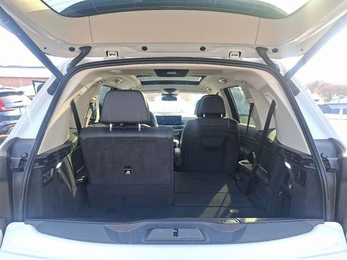 Used 2023 BMW X7 xDrive40i image 31