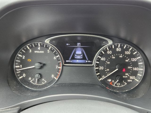 Used 2020 Nissan Pathfinder S FWD image 24