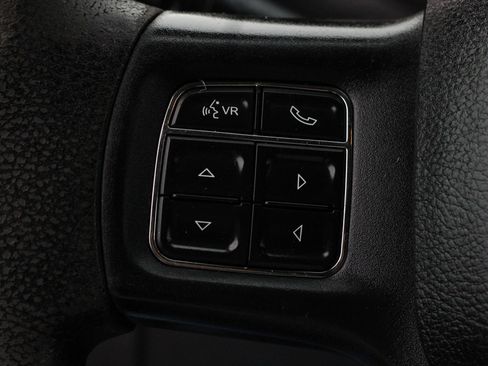 Used 2015 RAM 2500 Tradesman w/ Chrome Appearance Group image 16