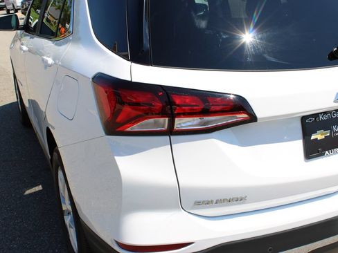 Certified 2024 Chevrolet Equinox LT FWD image 27