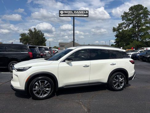 Used 2024 INFINITI QX60 Luxe AWD/4WD image 1
