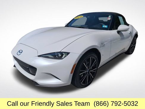 Used 2024 MAZDA MX-5 Miata Grand Touring RWD image 1