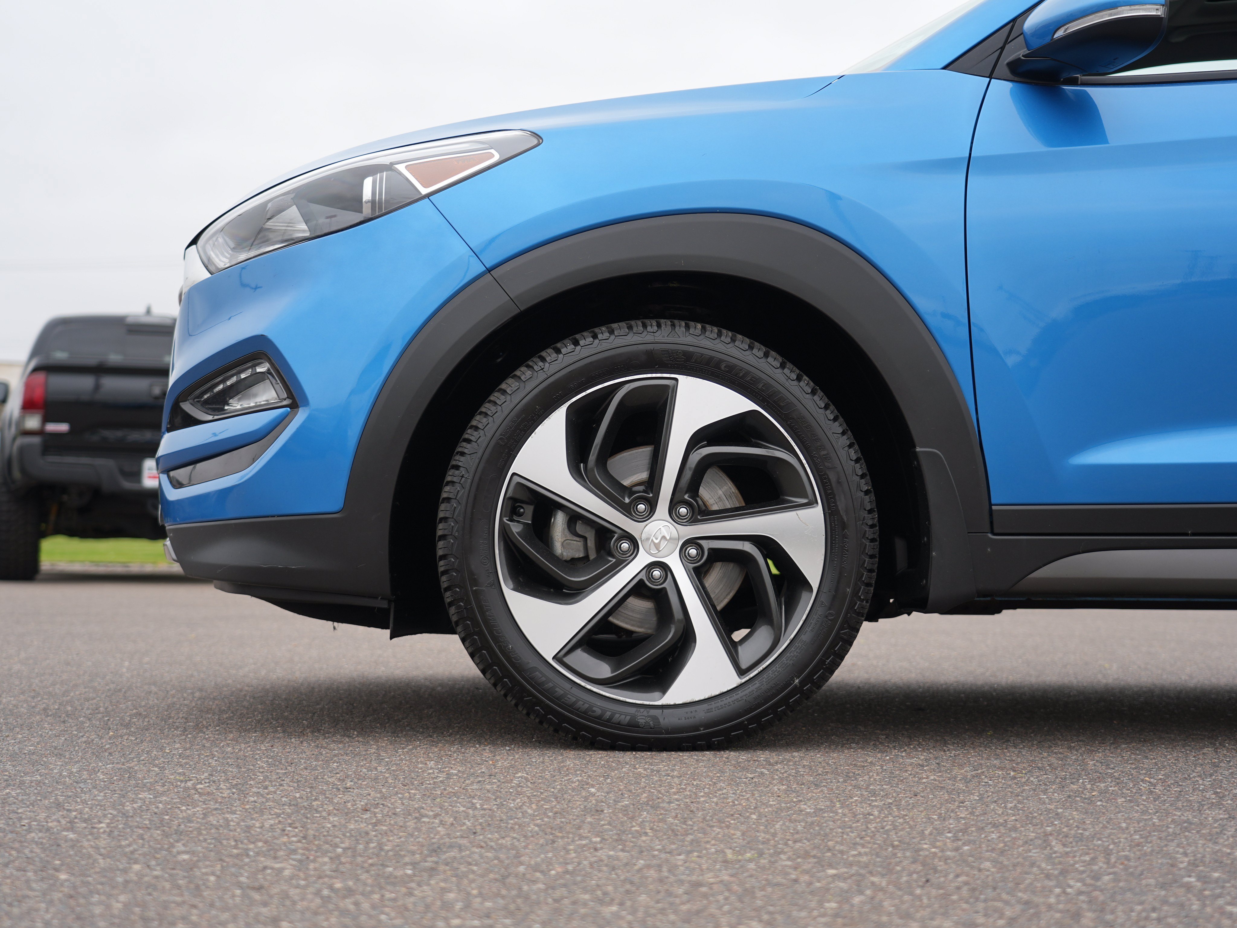 Used 2016 Hyundai Tucson Limited w/ Option Group 03 AWD/4WD image 11