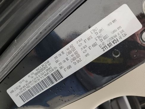 Used 2017 Dodge Grand Caravan SE w/ Power Window Group image 33