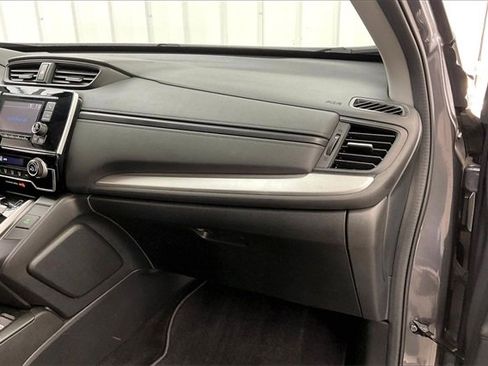 Used 2019 Honda CR-V LX image 17