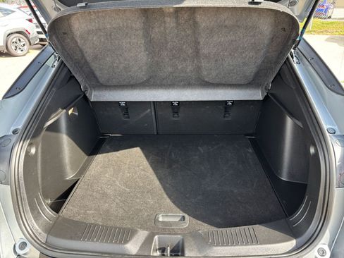 Used 2025 Buick Envista Sport Touring image 29