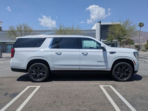 New 2026 GMC Yukon XL Denali w/ Sun & Power Step Package AWD/4WD image 2