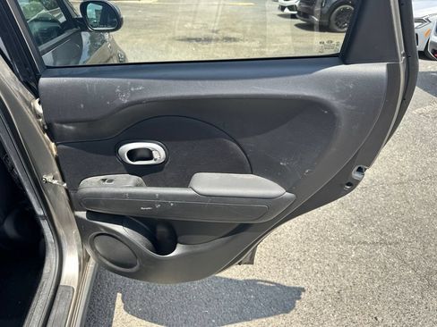 Used 2019 Kia Soul + FWD image 16