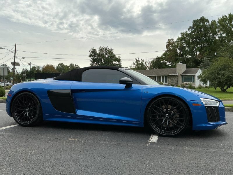 Used 2018 Audi R8 V10 AWD/4WD image 3