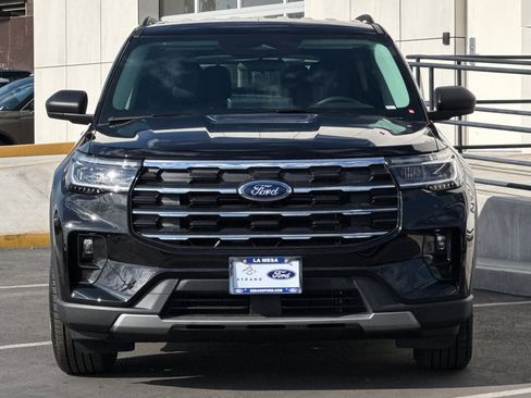 New 2026 Ford Explorer Active image 8