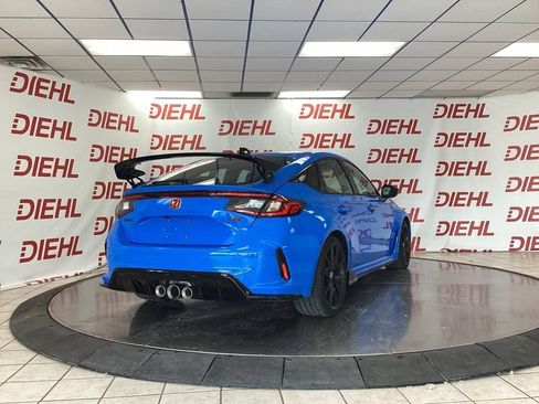 Used 2025 Honda Civic Type R image 7