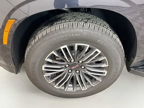 Used 2025 GMC Yukon Elevation w/ Technology Package image 36