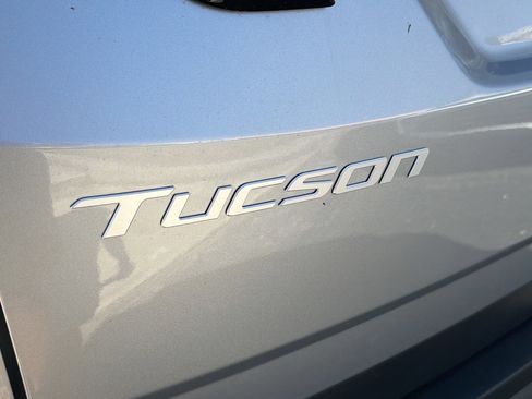 New 2026 Hyundai Tucson SEL FWD image 12