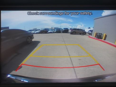 Used 2020 Hyundai Elantra SEL FWD image 17
