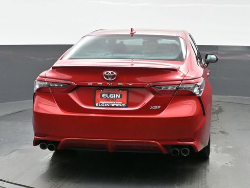 Used 2023 Toyota Camry XSE image 5
