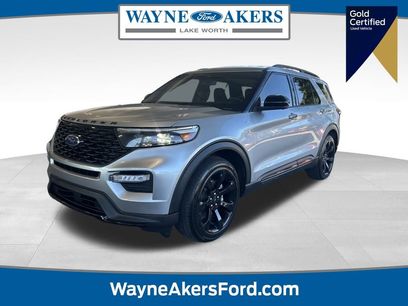 Certified 2022 Ford Explorer ST-Line w/ Class IV Trailer Tow Package