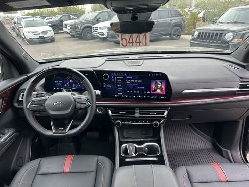 Used 2024 Chevrolet Traverse RS w/ LPO, Floor Liner Package image 19