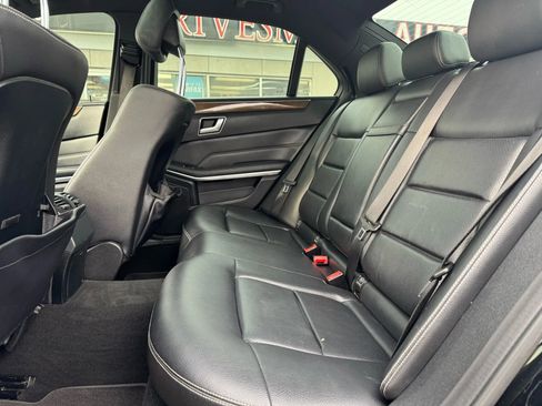 Used 2014 Mercedes-Benz E 350 4MATIC Sedan w/ Premium 1 Package image 11