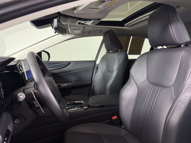 Used 2025 Lexus NX 350h AWD w/ Accessory Package (2T) image 5