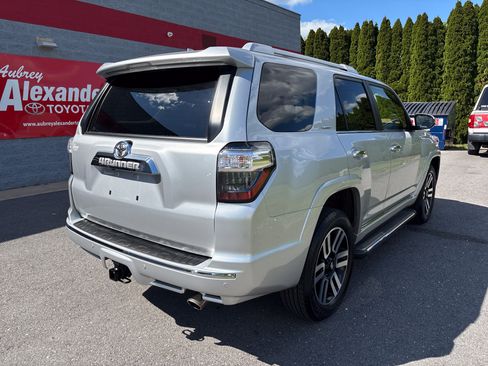 Certified 2023 Toyota 4Runner Limited AWD/4WD image 3