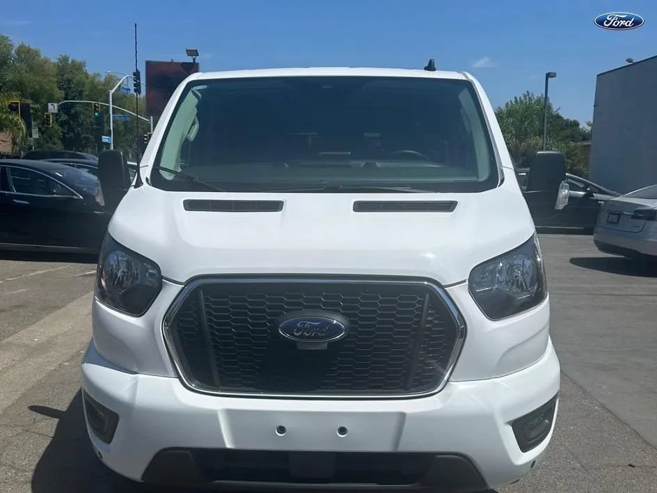 Used 2024 Ford Transit 350 XLT RWD image 2
