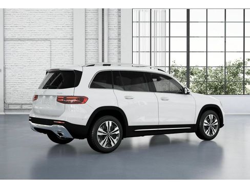 New 2025 Mercedes-Benz GLB 250 4MATIC image 20