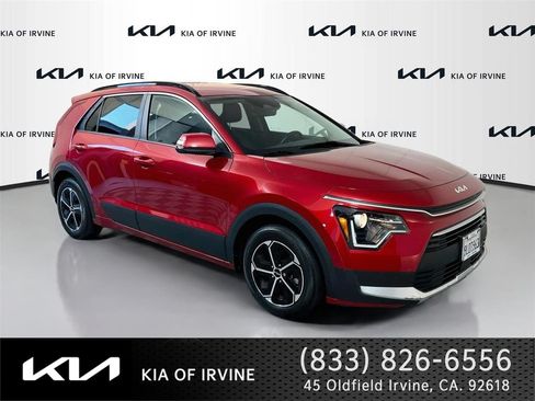 Certified 2024 Kia Niro EX w/ EX Cold Weather Package FWD image 1