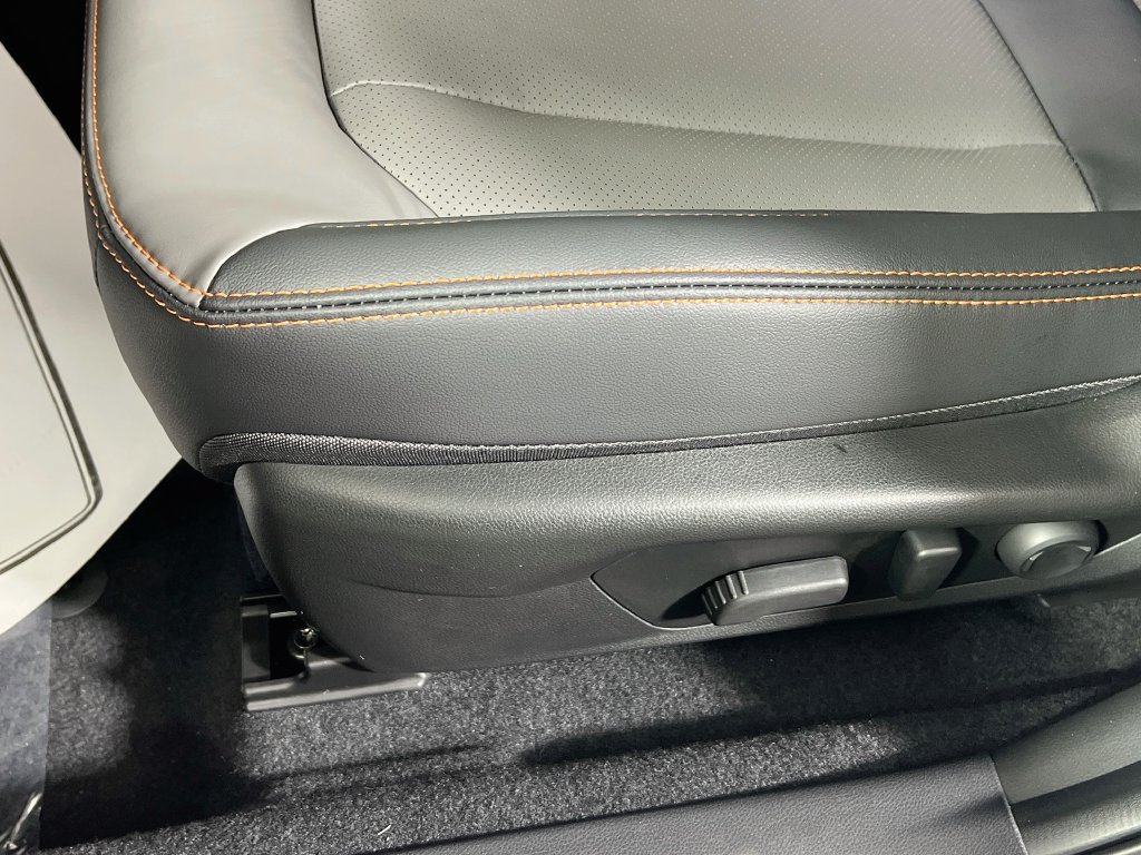 New 2026 Subaru Crosstrek 2.5i Limited w/ Crosstrek Mirror Package AWD/4WD image 15