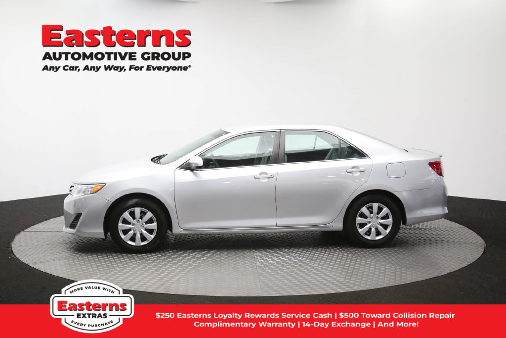 Used 2014 Toyota Camry LE FWD image 60
