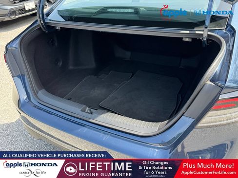 Used 2024 Honda Accord EX image 19