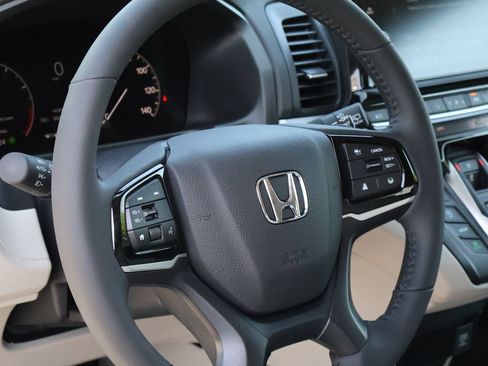 New 2026 Honda Odyssey EX-L image 19