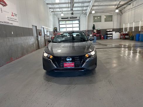 Certified 2024 Nissan Sentra SV image 8