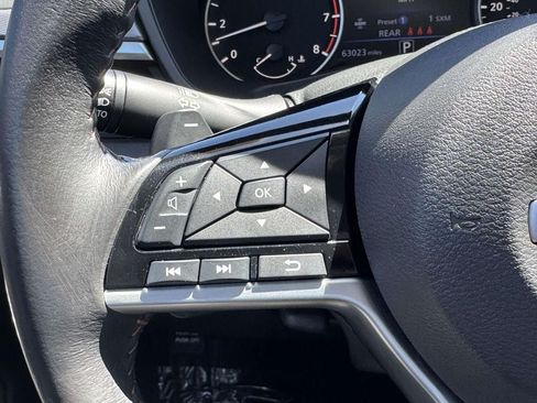 Used 2023 Nissan Altima 2.5 SR FWD image 23