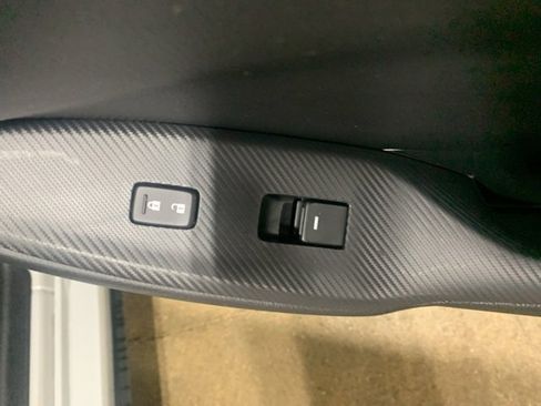 Used 2016 MAZDA MX-5 Miata Sport image 21