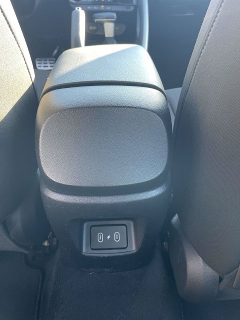 Used 2025 Hyundai Elantra Sport FWD image 14