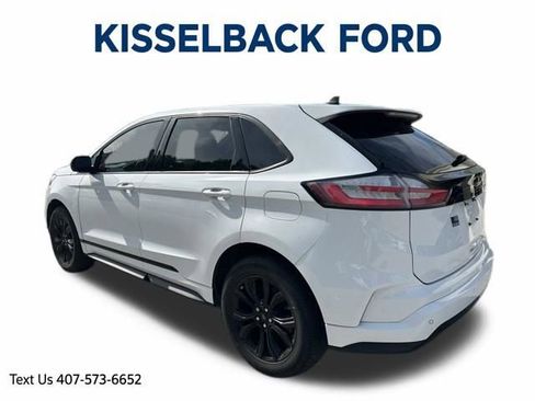 Used 2023 Ford Edge SE w/ Black Appearance Package AWD/4WD image 5