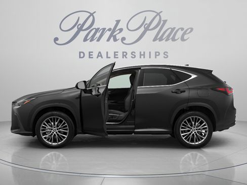 Used 2024 Lexus NX 350h AWD image 6