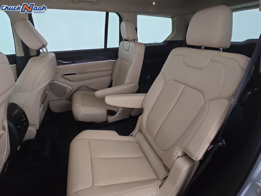 Used 2021 Jeep Grand Cherokee L Limited RWD image 30