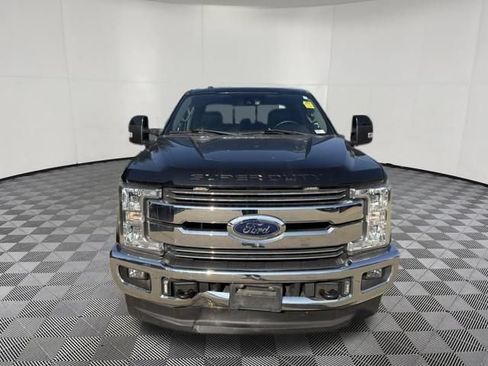 Used 2018 Ford F250 Lariat w/ Lariat Ultimate Package AWD/4WD image 13