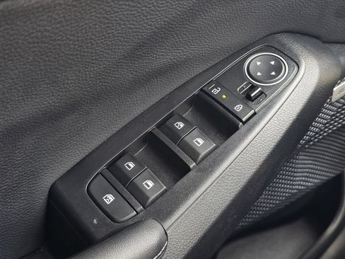 Used 2025 Kia Seltos SX w/ SX Sunroof Package AWD/4WD image 23