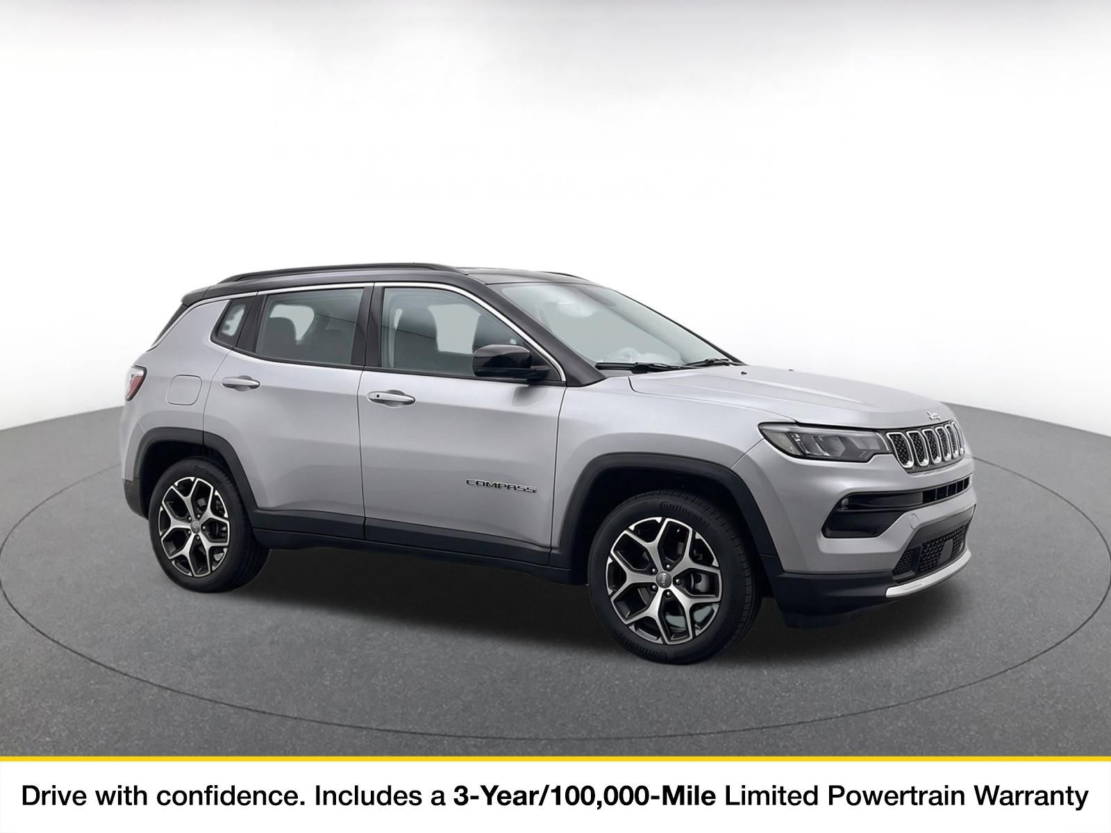 Used 2025 Jeep Compass Limited AWD/4WD image 1