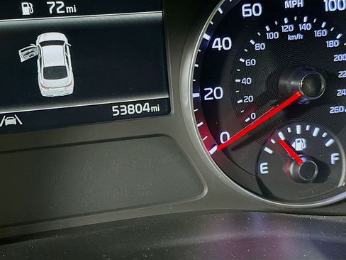 Used 2024 Kia Forte GT-Line w/ GT-Line Premium Package image 19