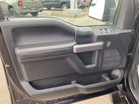 Used 2019 Ford F150 XLT w/ Equipment Group 302A Luxury image 22