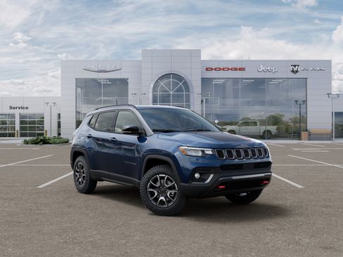 New 2026 Jeep Compass Trailhawk AWD/4WD image 32